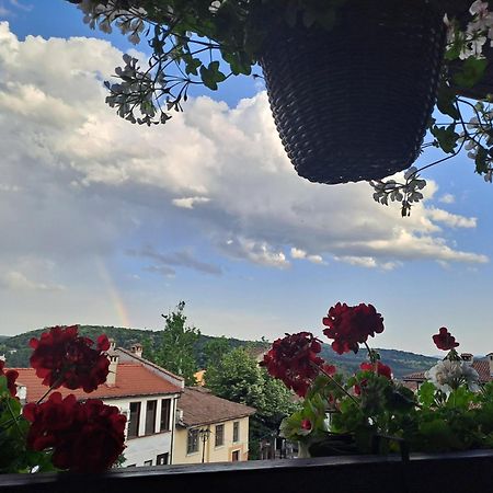 Guest House Lazara Veliko Tarnovo Eksteriør billede