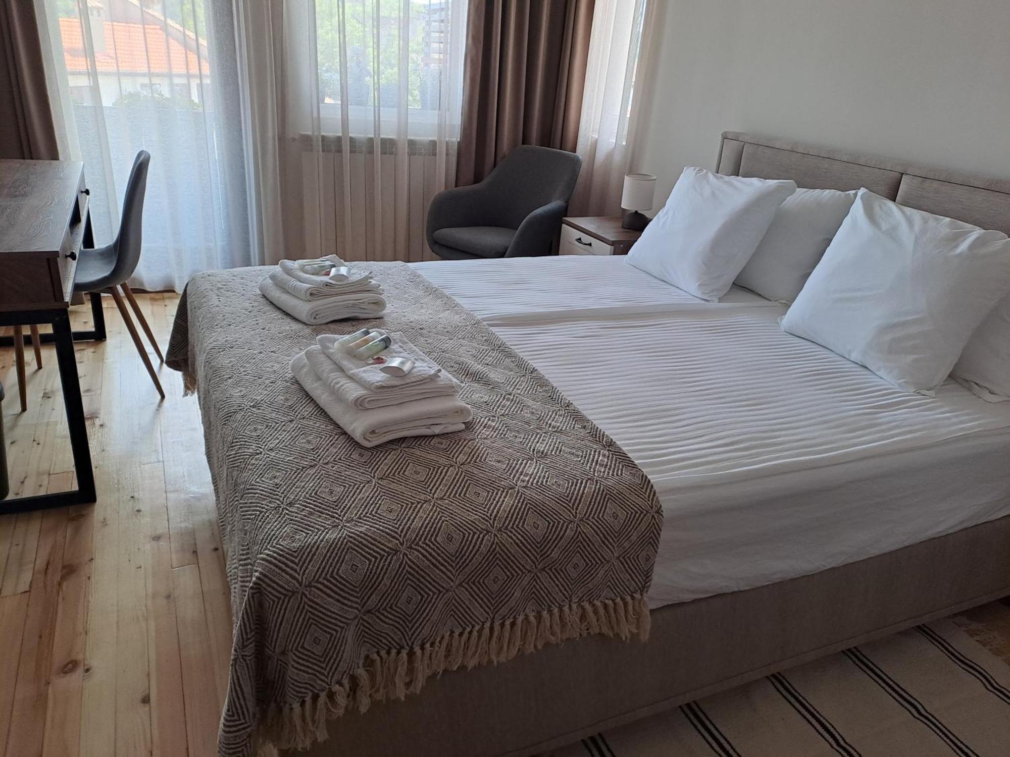 Guest House Lazara Veliko Tarnovo Eksteriør billede